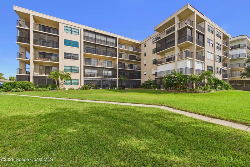 201 International Drive 642, FL
