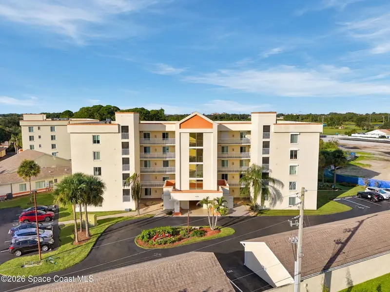 1420 Huntington Lane 2204, FL
