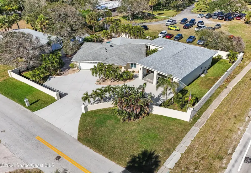 104 W Alachua Lane, FL
