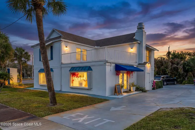 9300 Jimmy Buffett Memorial Highway, FL
