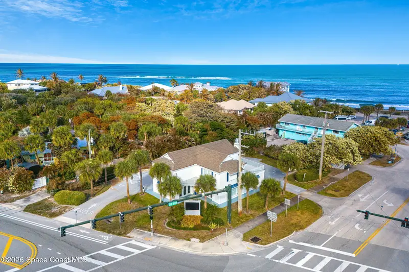 9300 Jimmy Buffett Memorial Highway, FL