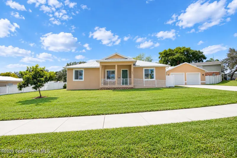 1905 Manor Drive, FL