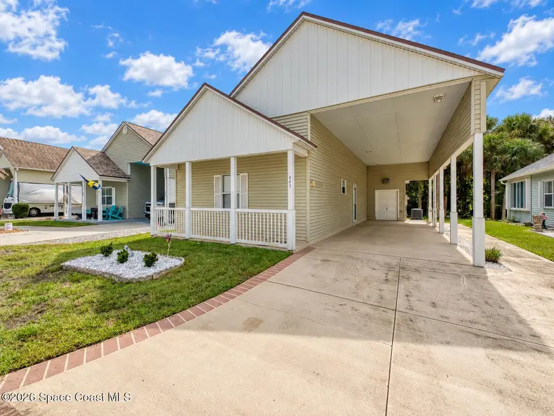 445 Plantation Drive, FL