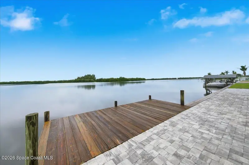415 Island Drive, FL