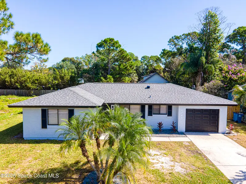 1041 Eldron Boulevard Se, FL