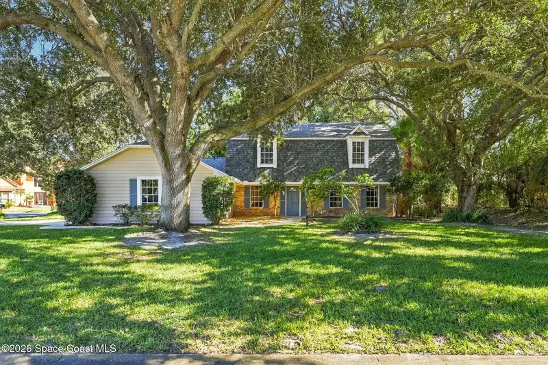 655 Woodbridge Drive, FL