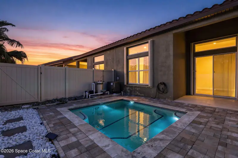 756 Carlsbad Drive, FL