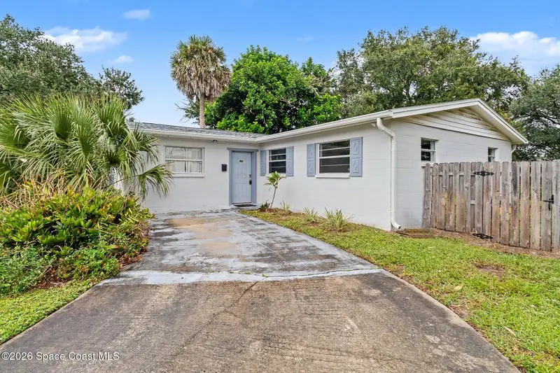 2734 Fountainhead Boulevard, FL