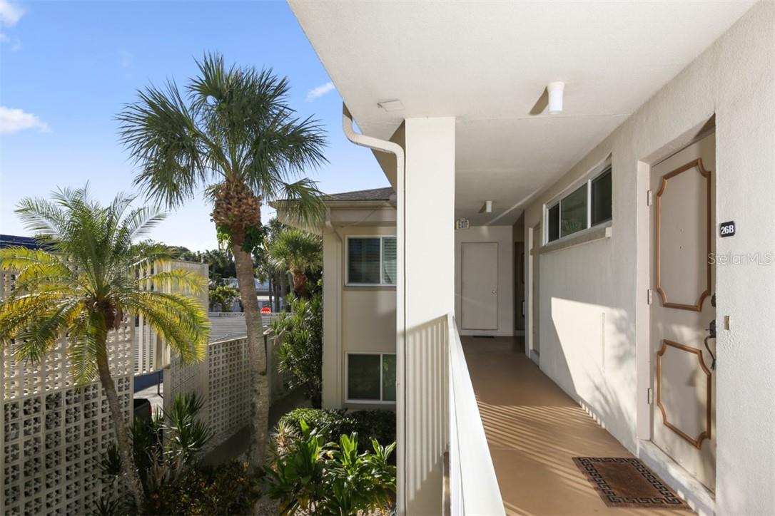 500 Washington Drive, FL