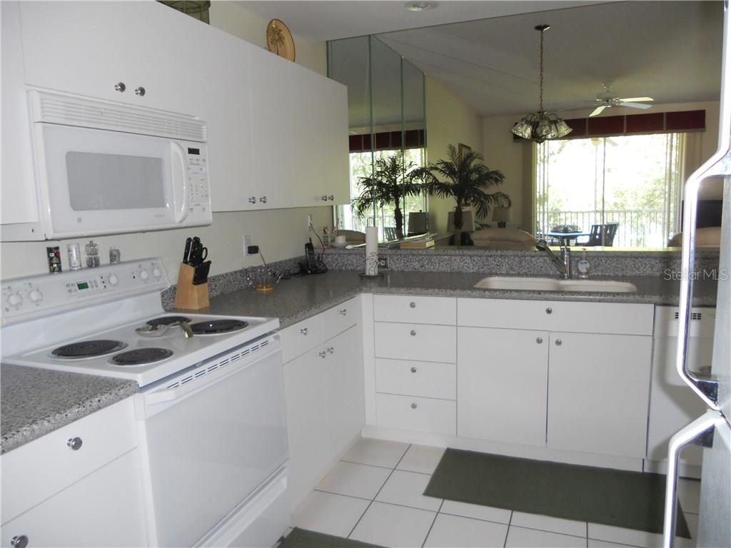 8750 Olde Hickory Avenue, FL