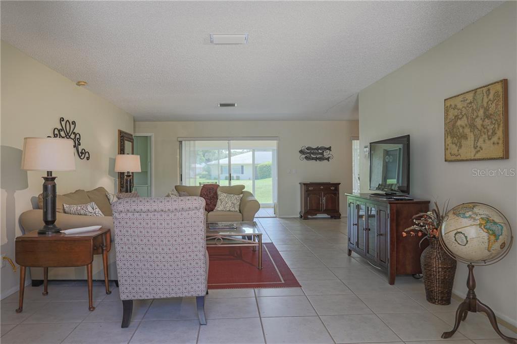 6986 Country Club Drive, FL