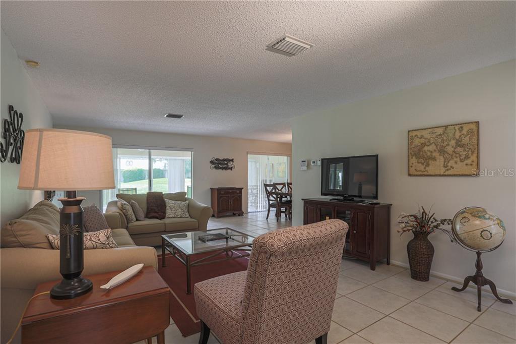 6986 Country Club Drive, FL