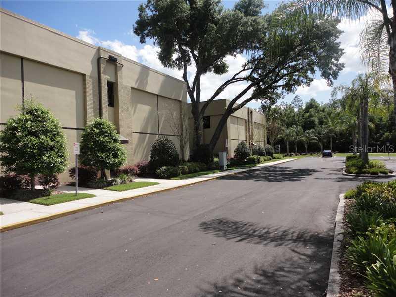 36739 County Road 52, FL