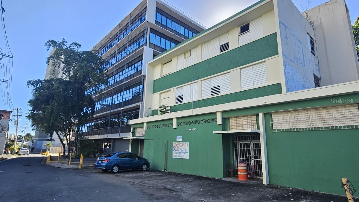 10 Vela St., PR