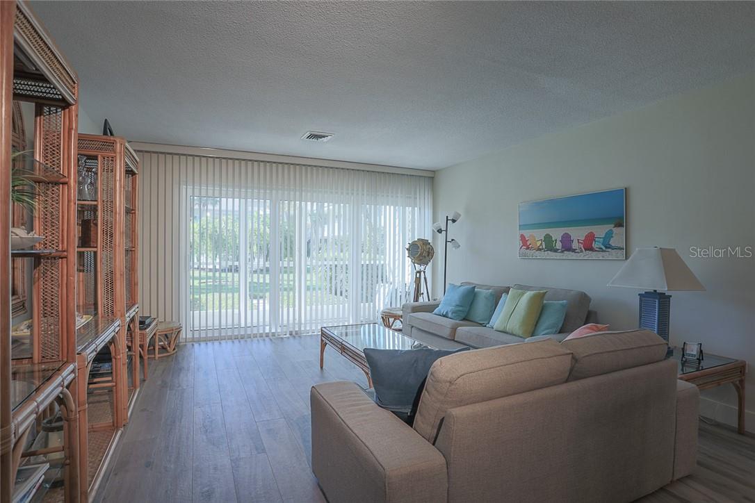 500 Washington Drive, FL