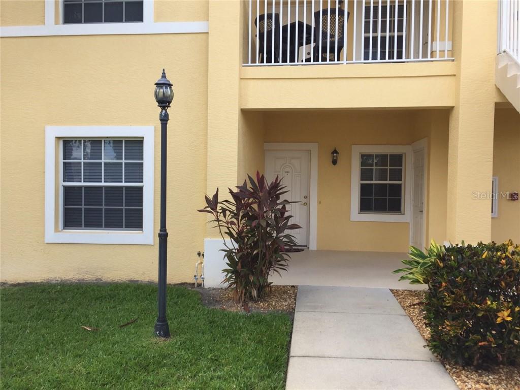 1275 Saxony Circle, FL