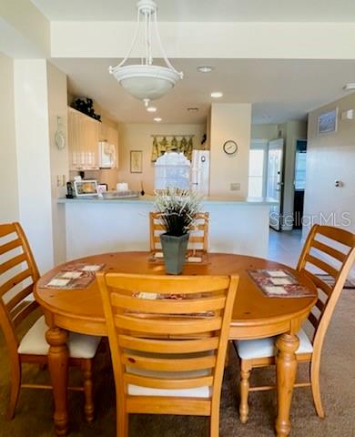 1275 Saxony Circle, FL