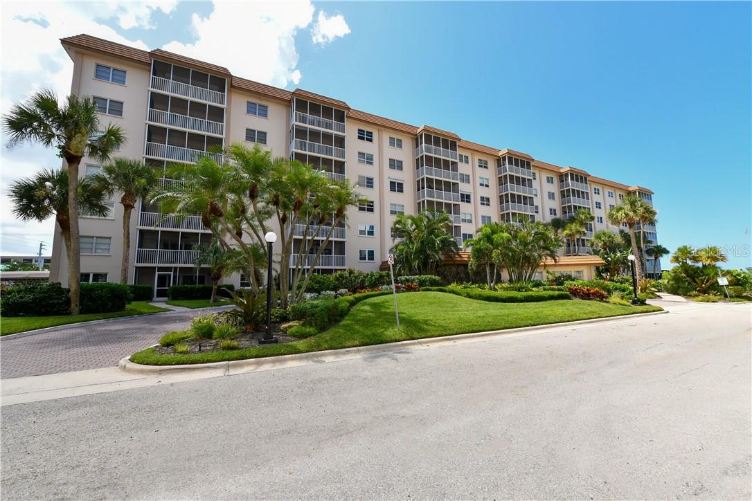 800 Benjamin Franklin Drive, FL