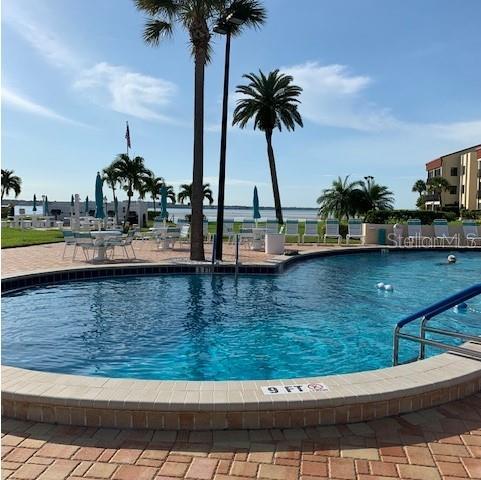 800 Gulfview Boulevard, FL