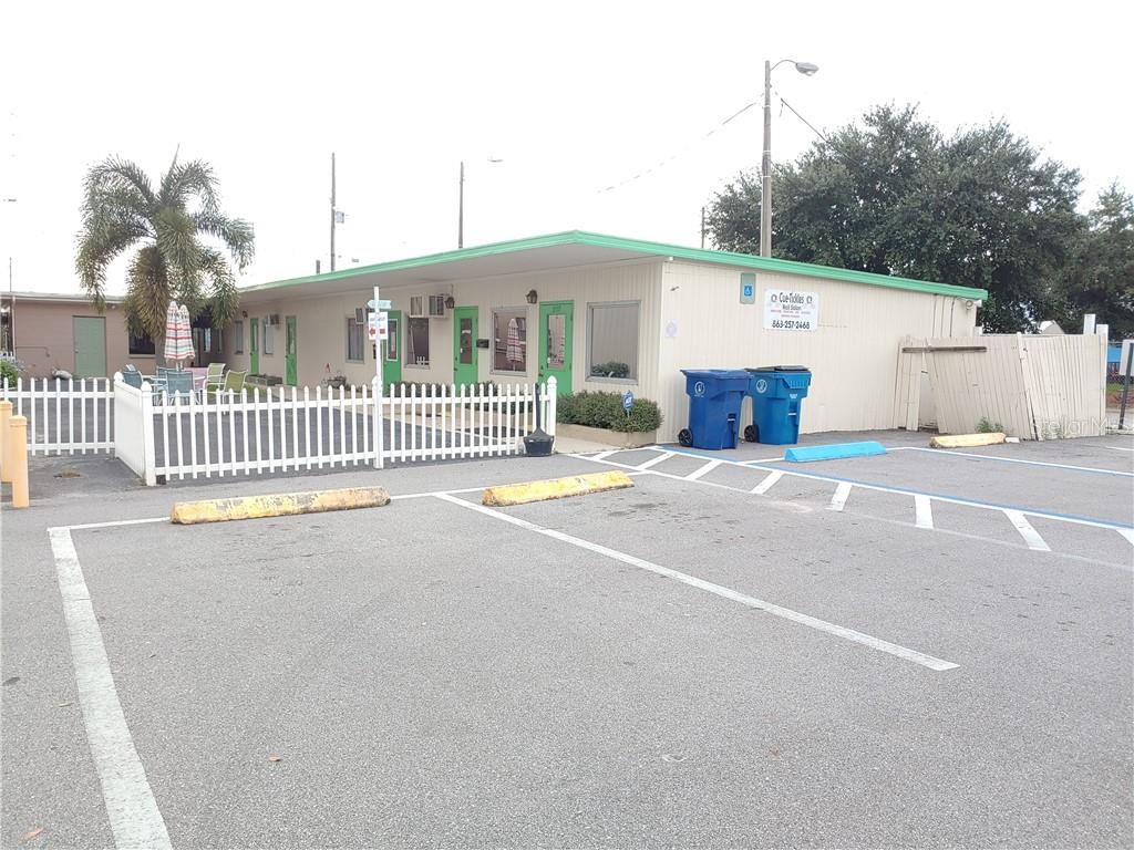 215 Scenic Highway, FL