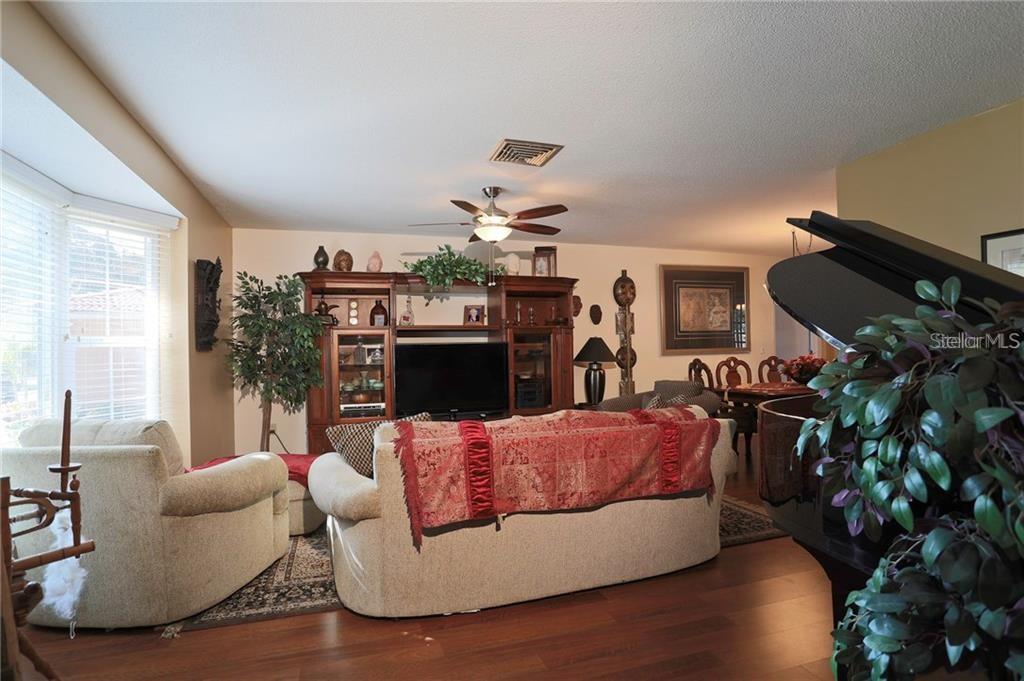 2929 Mayflower Street, FL