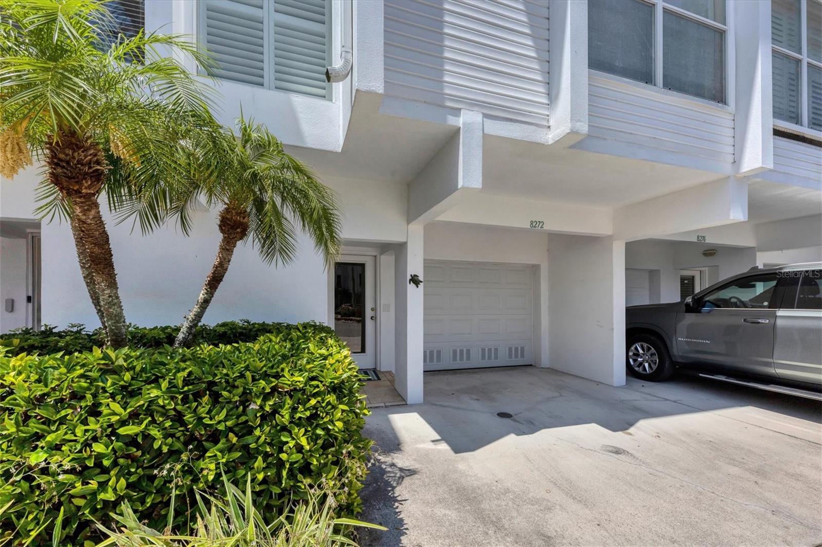 8272 Harborside Circle, FL