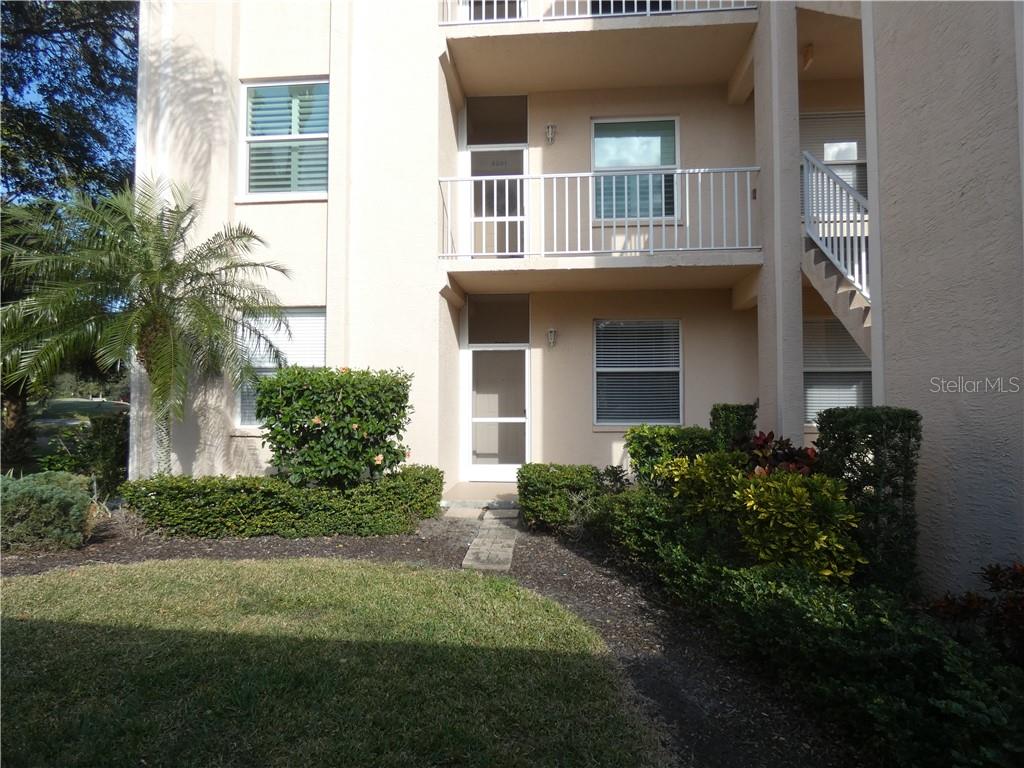 8735 Olde Hickory Avenue, FL