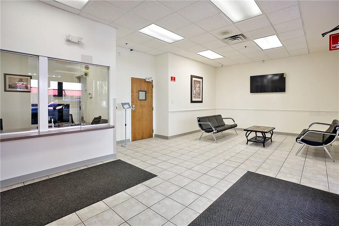 711 Main Street, FL