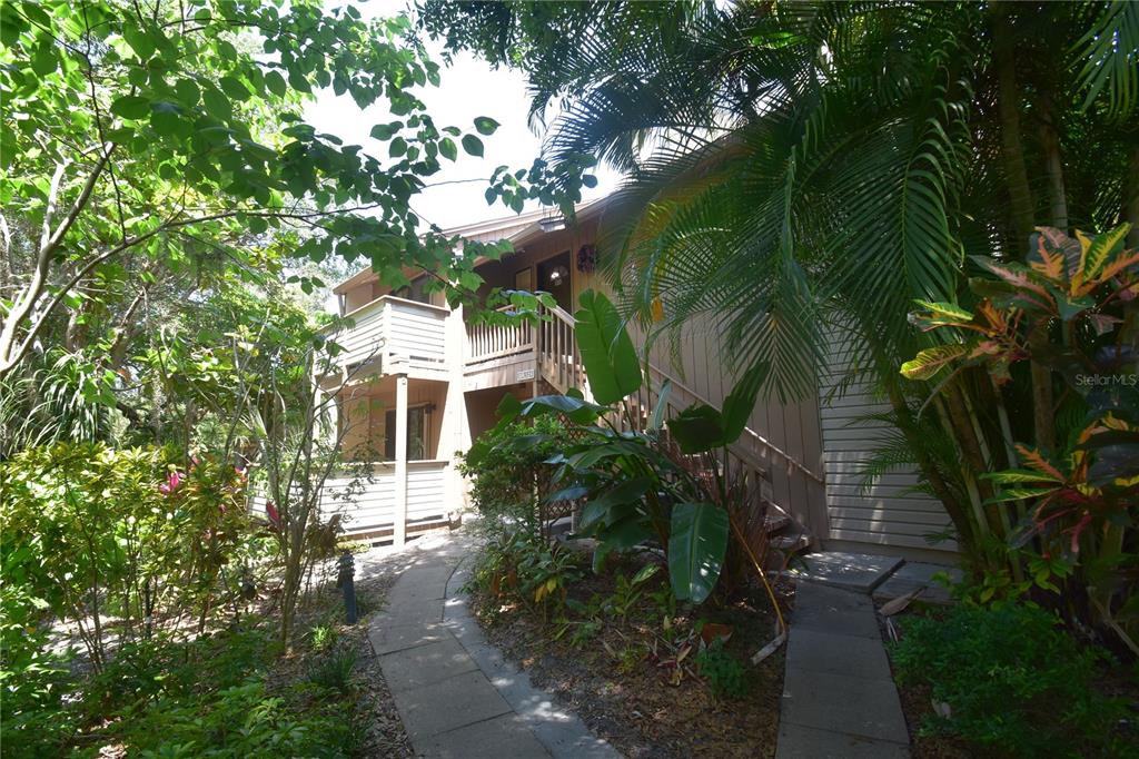 1677 Brookhouse Circle, FL