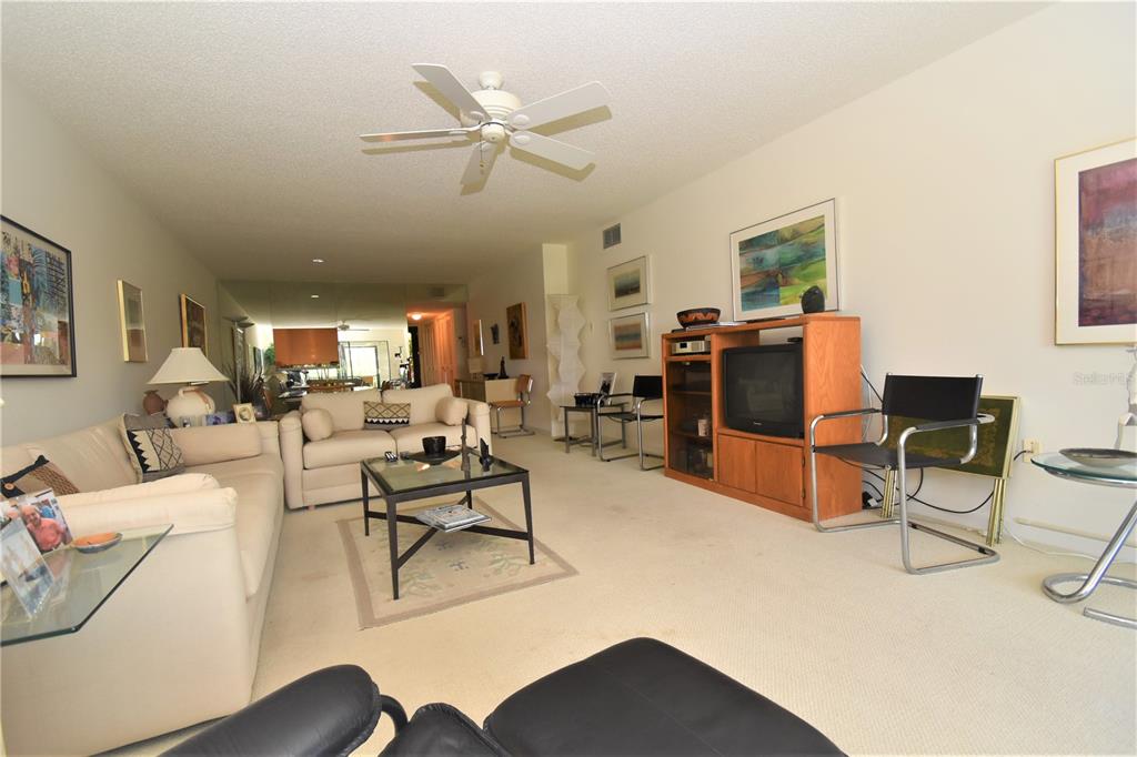 1526 Pelican Point Drive, FL