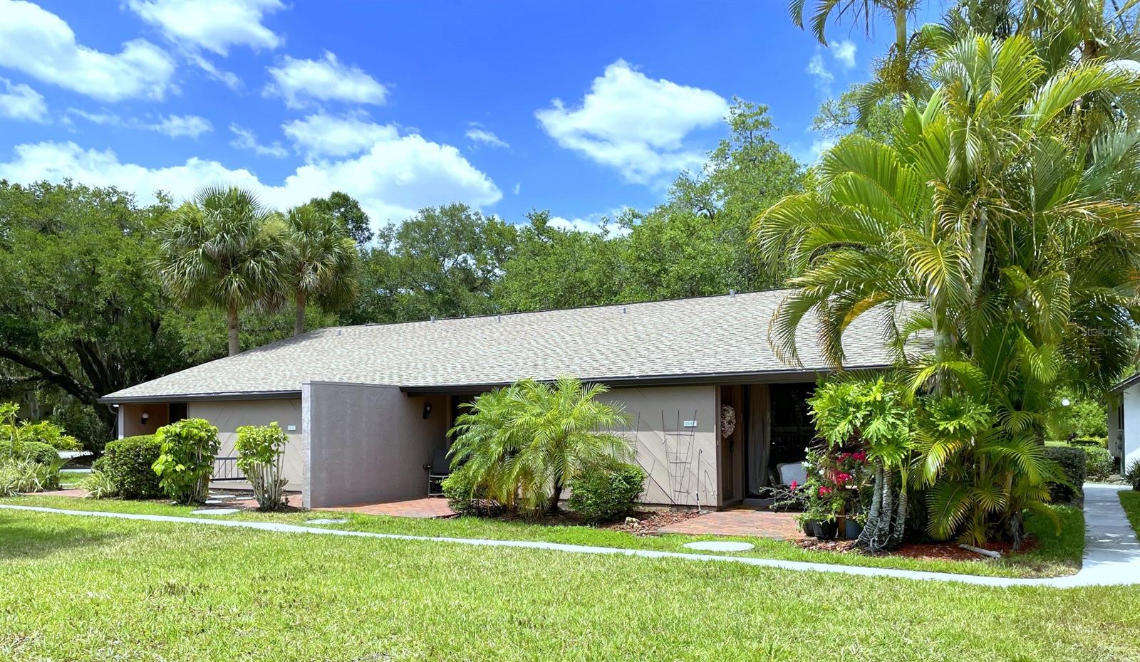 3543 Longmeadow, FL