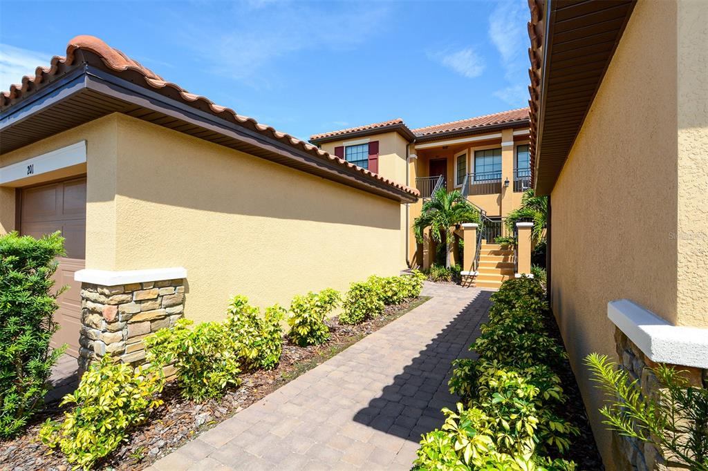 13737 Messina Loop, FL