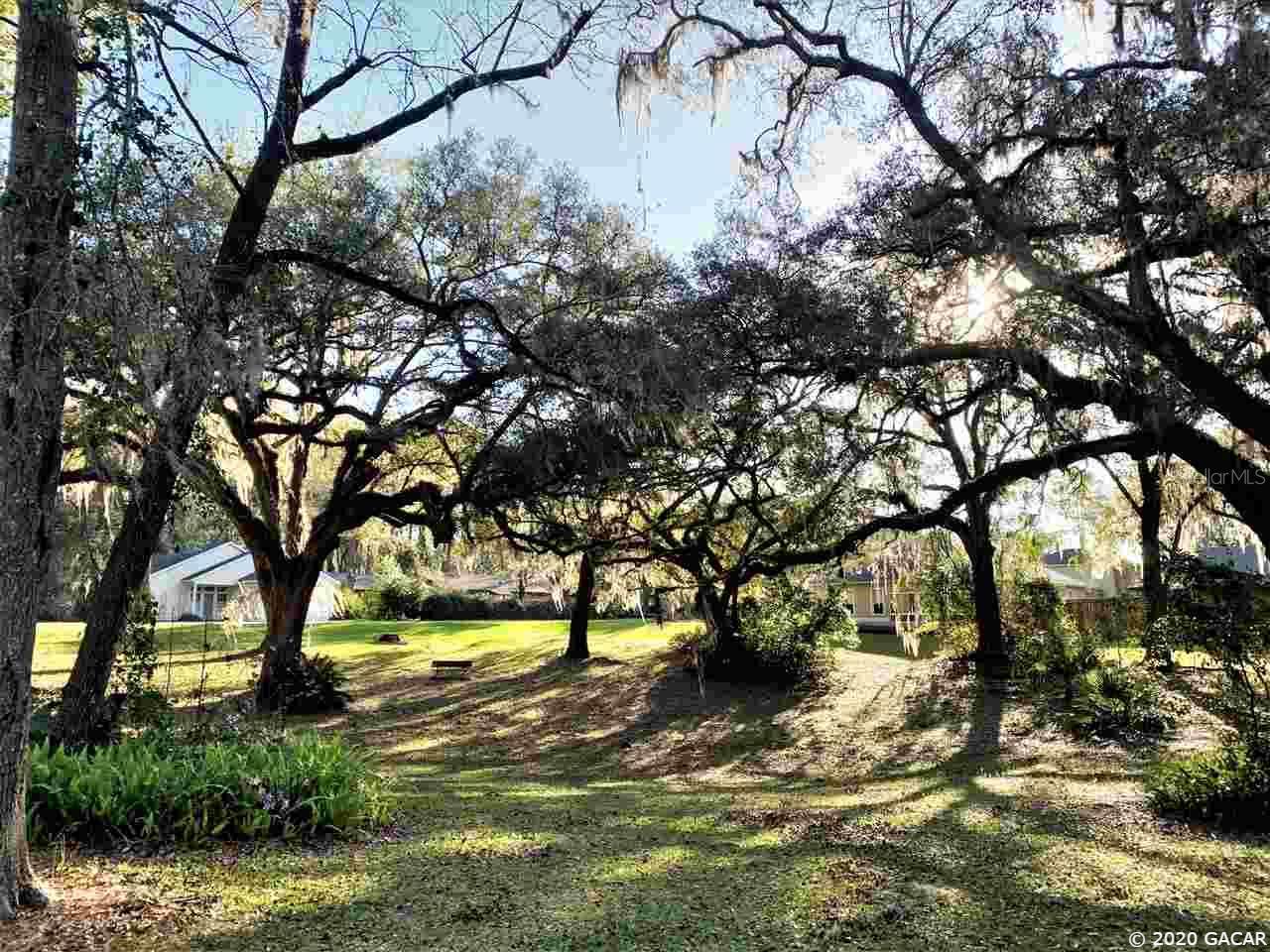000 105th Avenue, FL