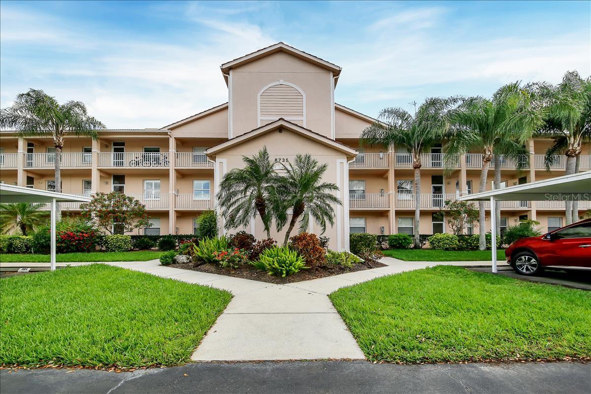 8735 Olde Hickory Avenue, FL