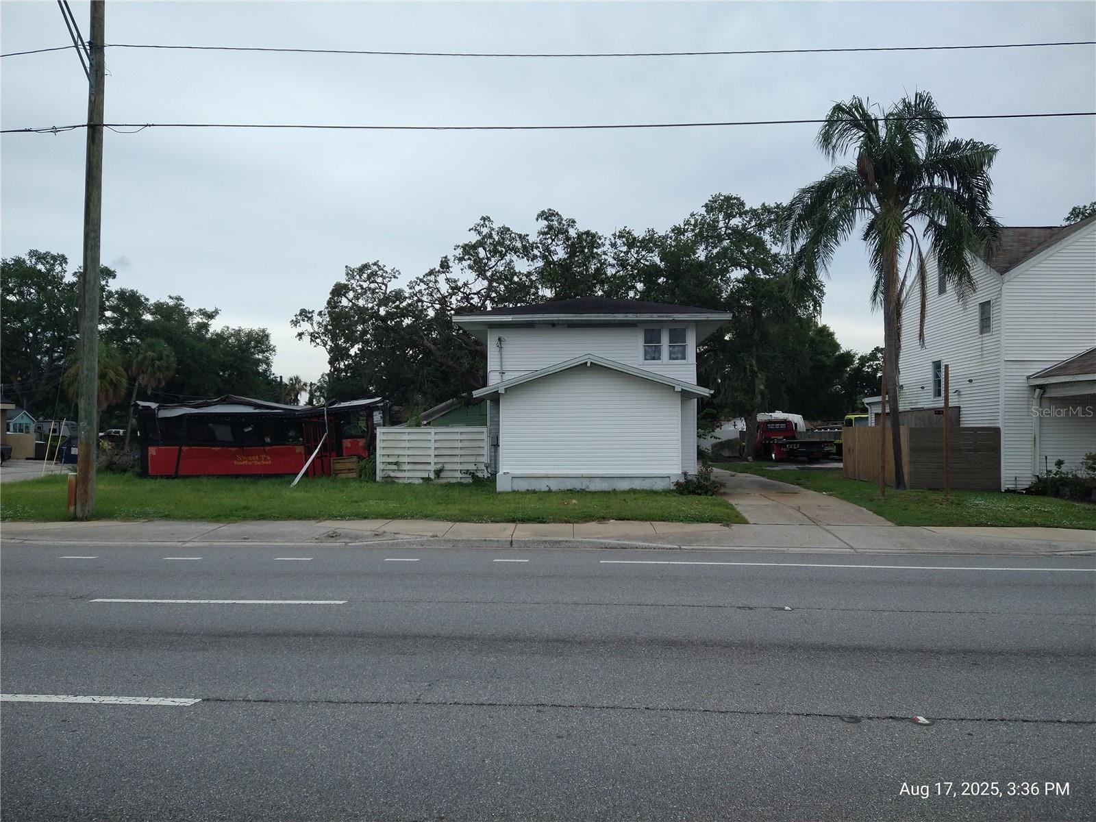 909 And 911 West Hillsborough Avenue, FL