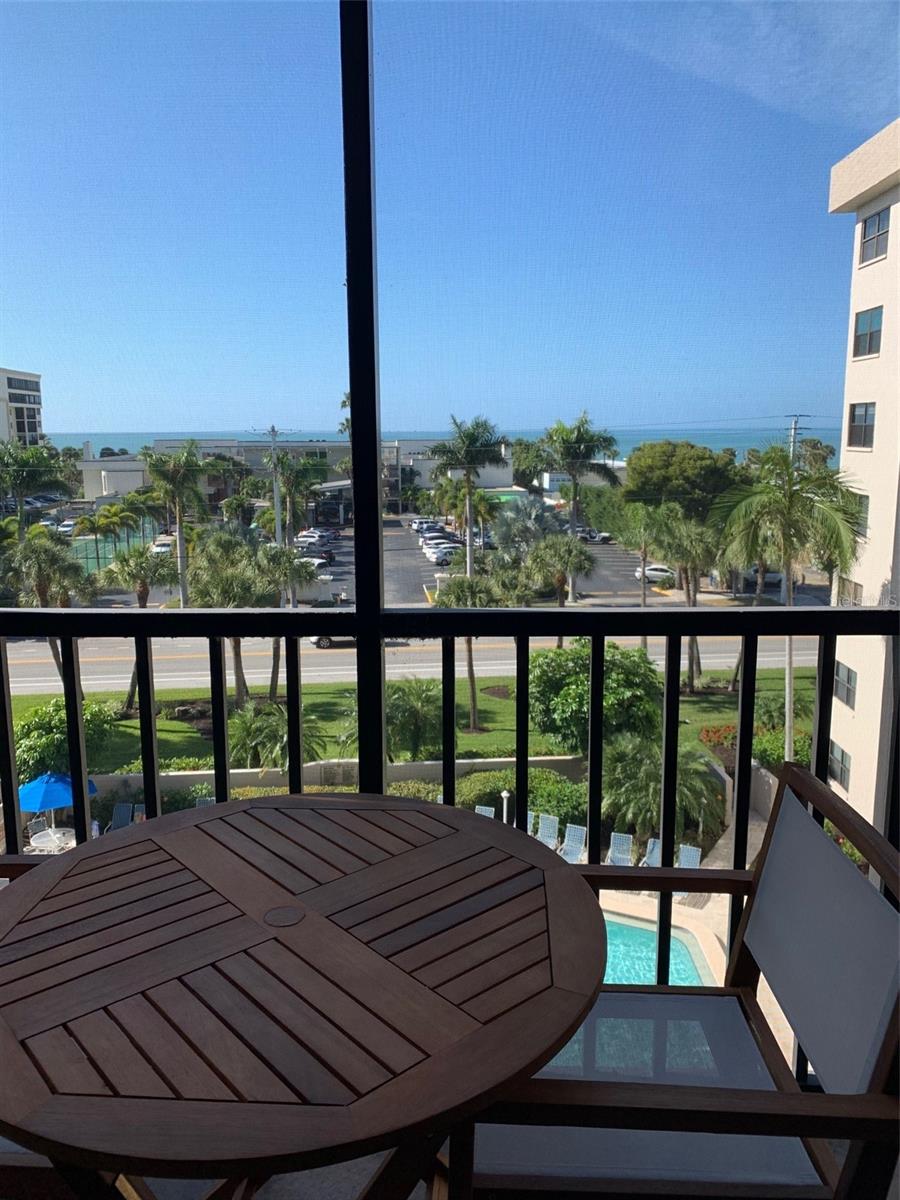 1001 Benjamin Franklin Drive, FL