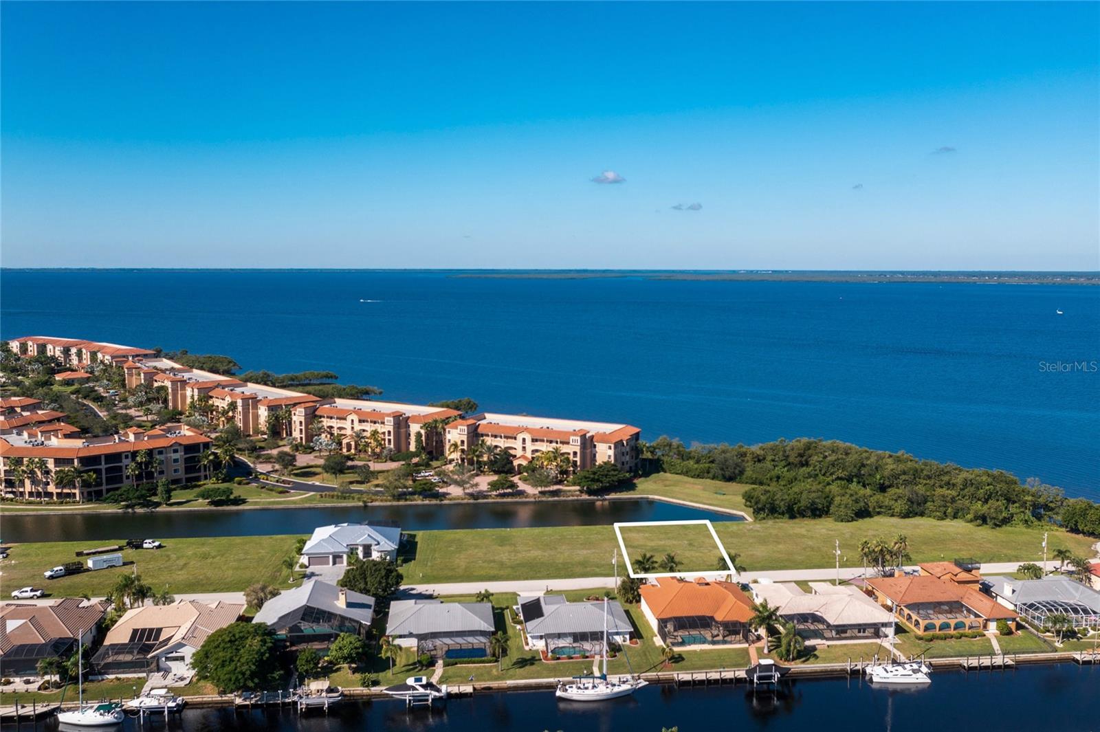 65 Colony Point Drive, FL