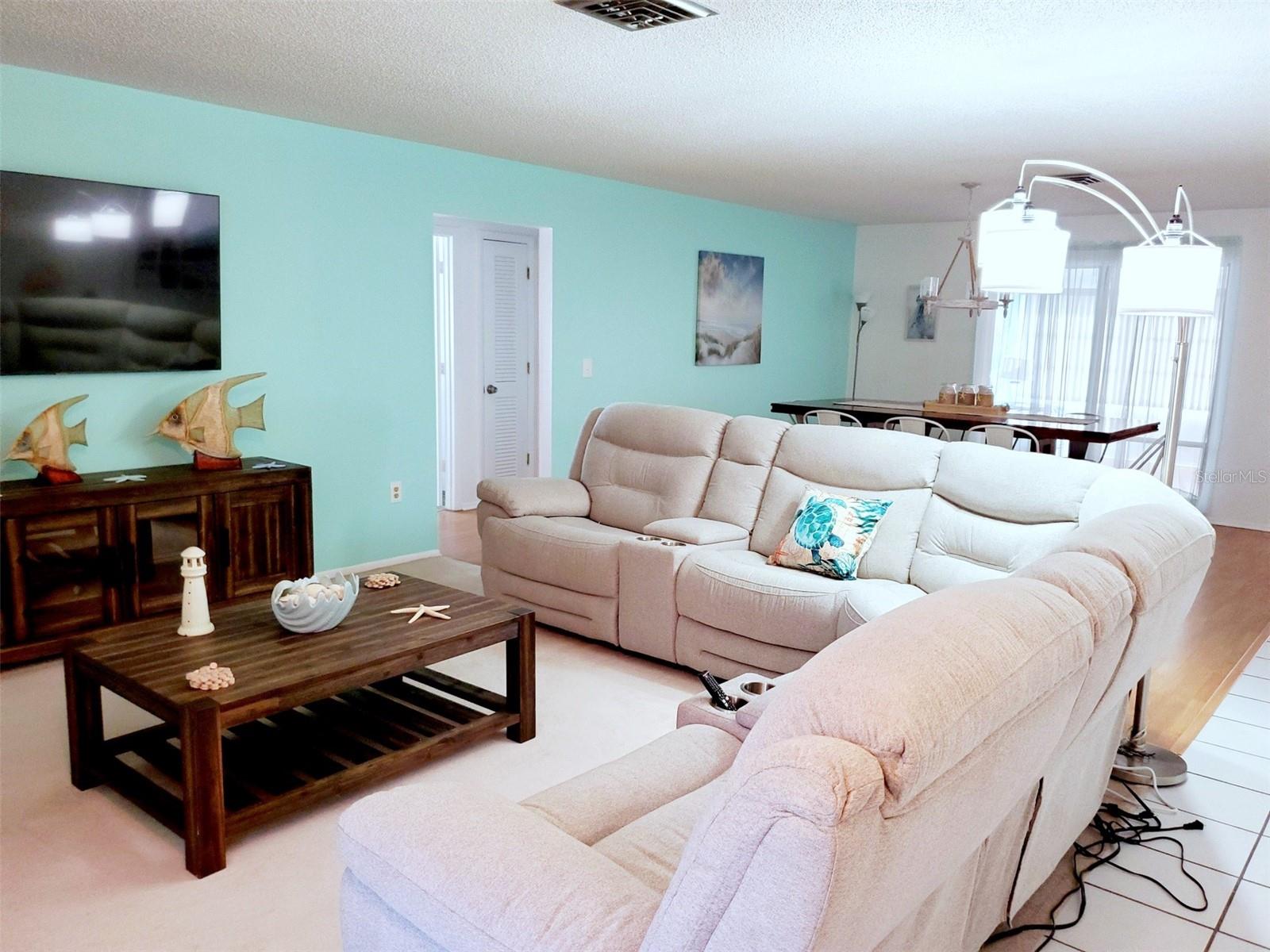 2203 43rd Street, FL