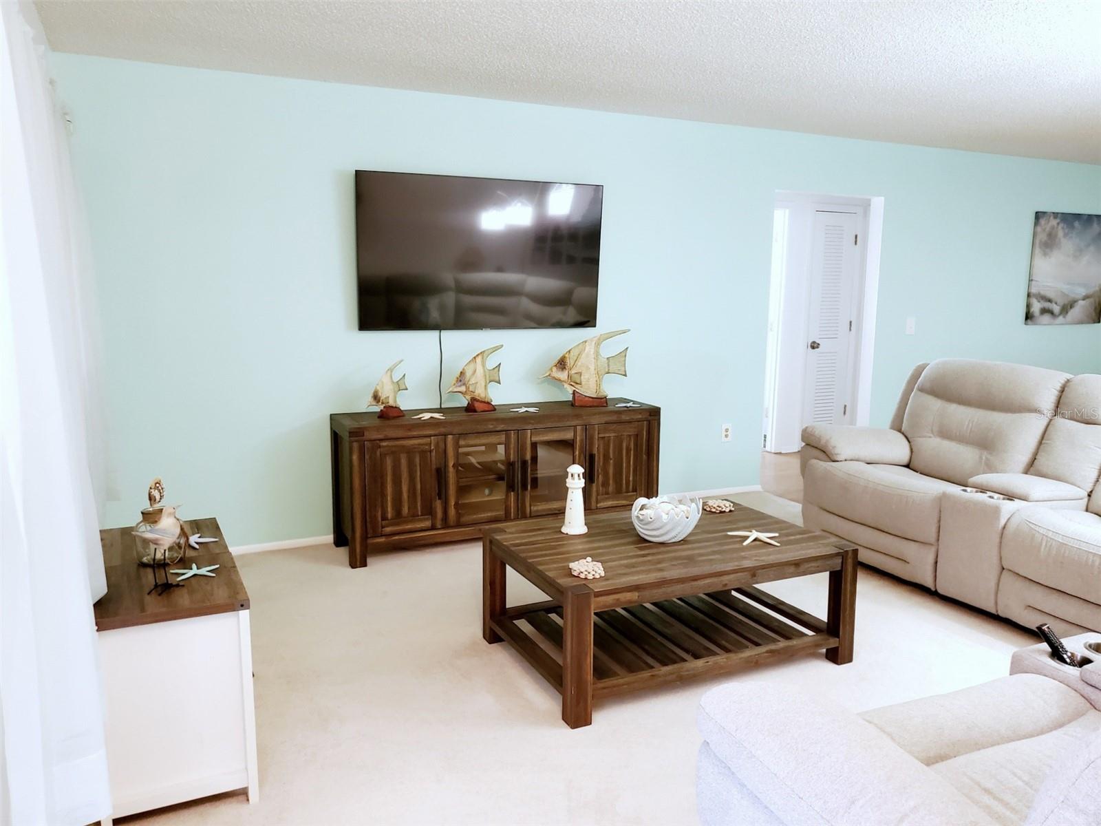2203 43rd Street, FL