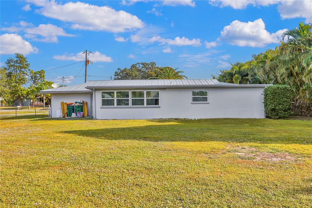 161 Easton Drive, FL