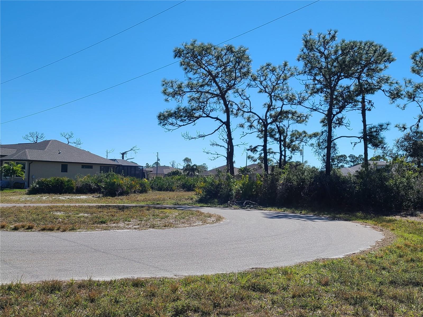3 Aft Court, FL
