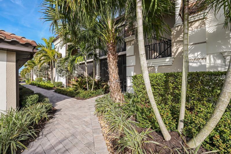 5664 Palmer Circle, FL
