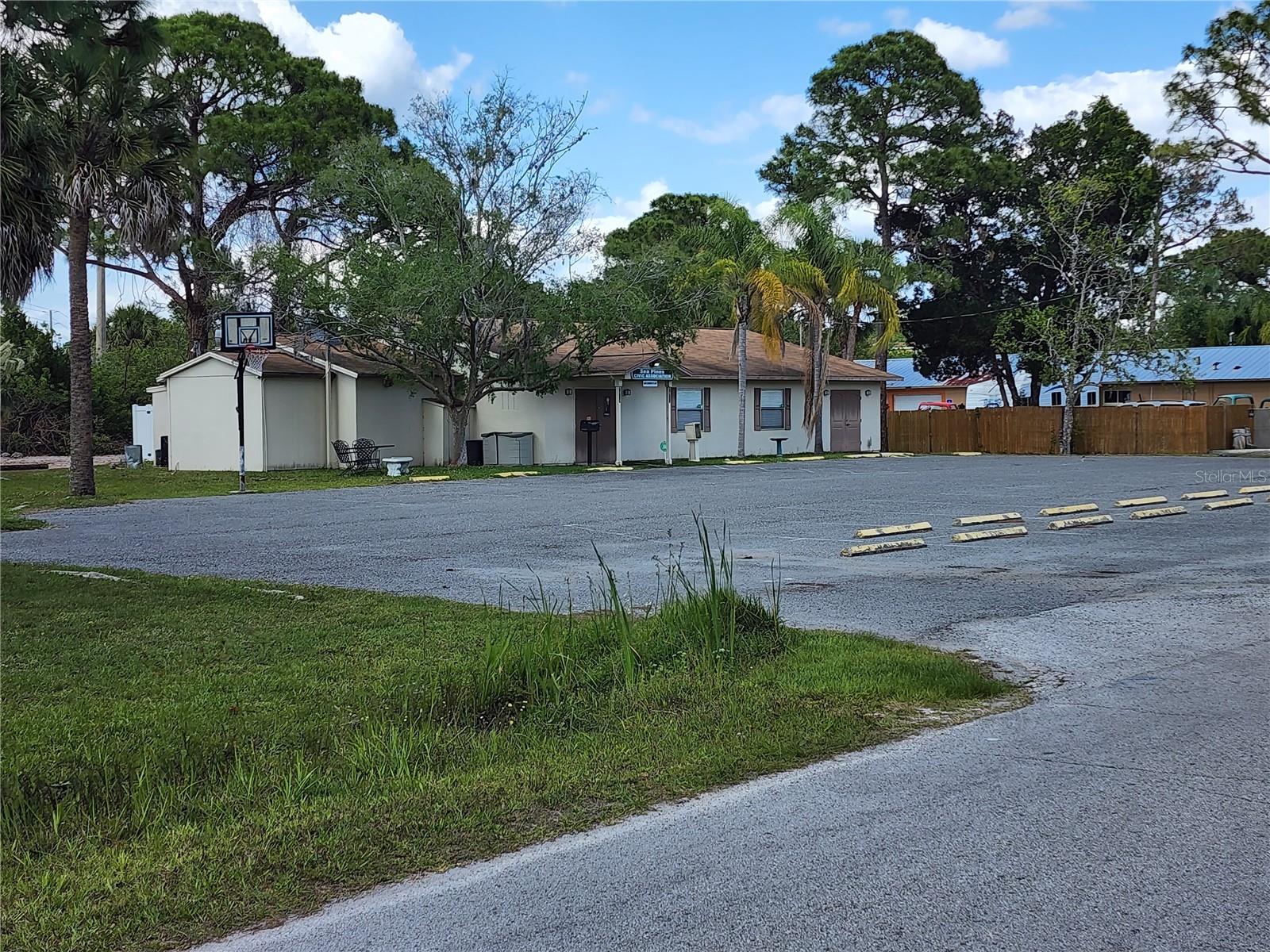 Lot 23 Lyle Circle, FL