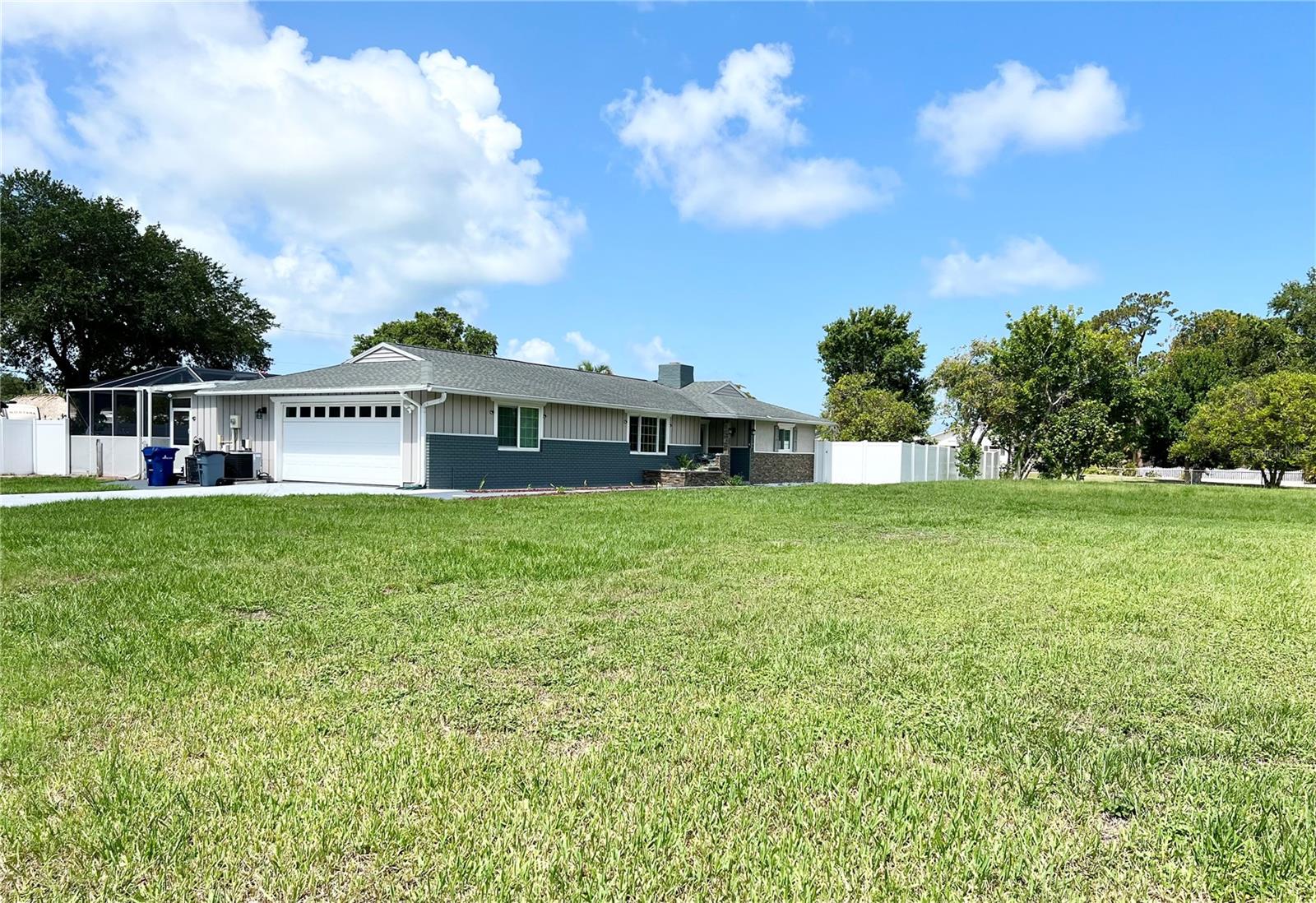 2140 Pinehurst Street, FL