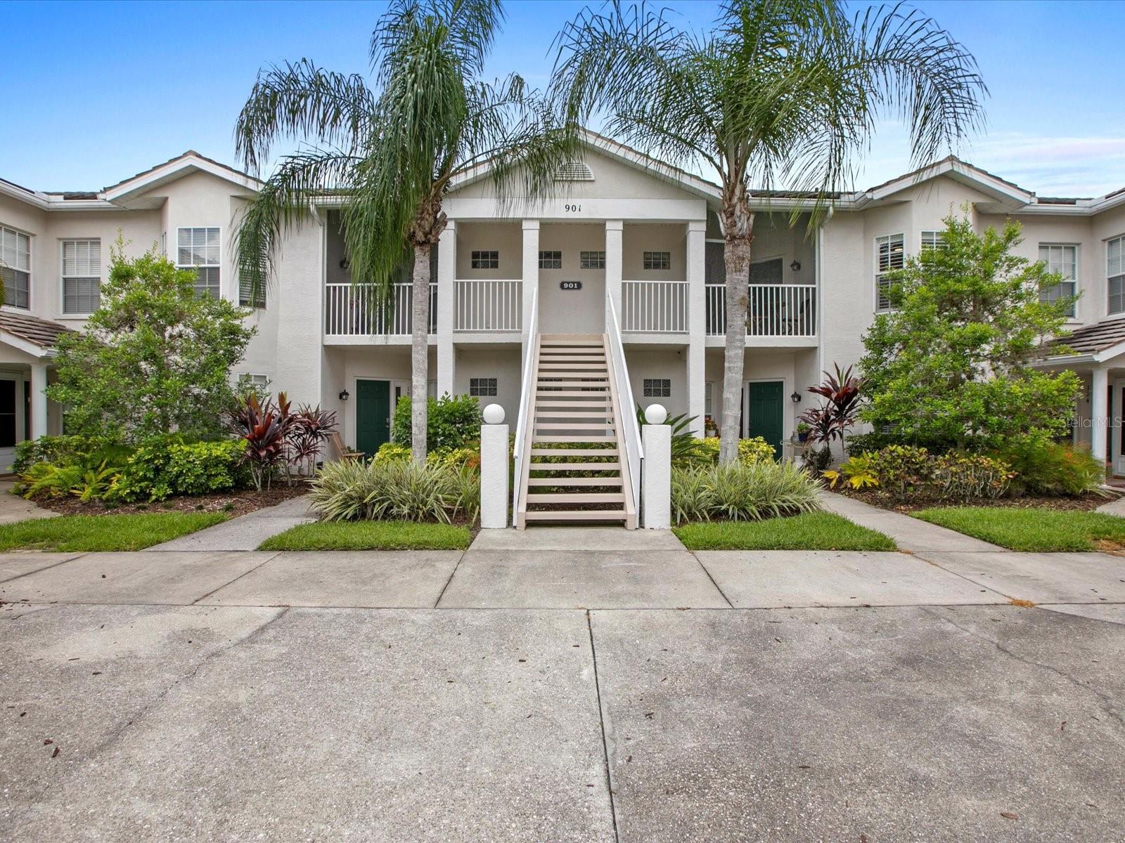 901 Addington Court, FL