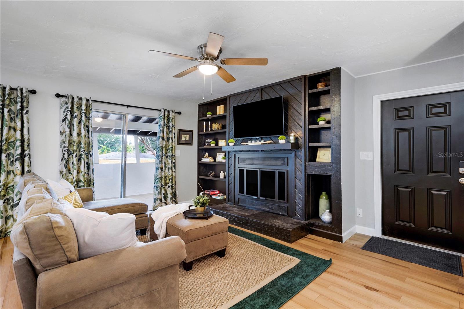 4705 Hollingsworth Avenue, FL