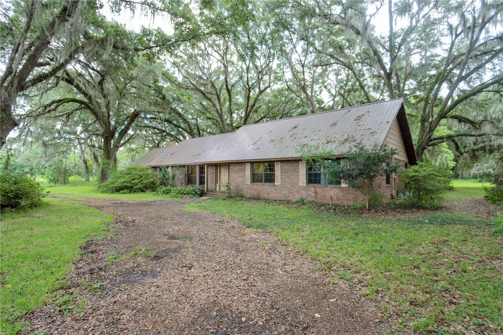 18001 Hawthorne Road, FL