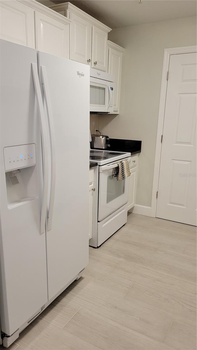 750 Tamiami Trail, FL