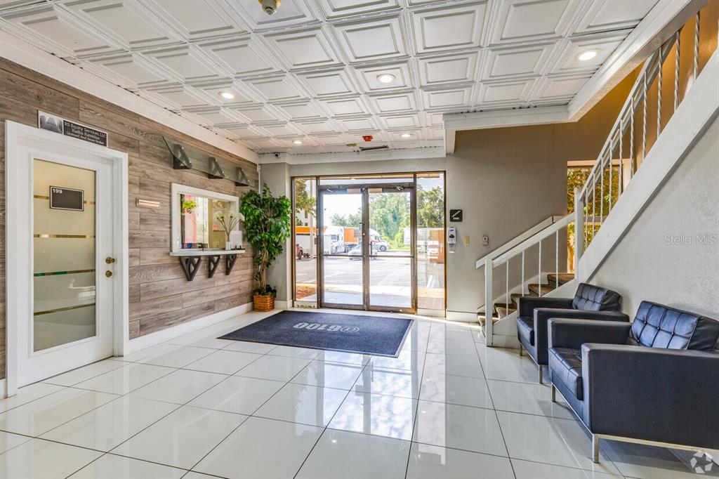 6100 Lake Ellenor Drive, FL