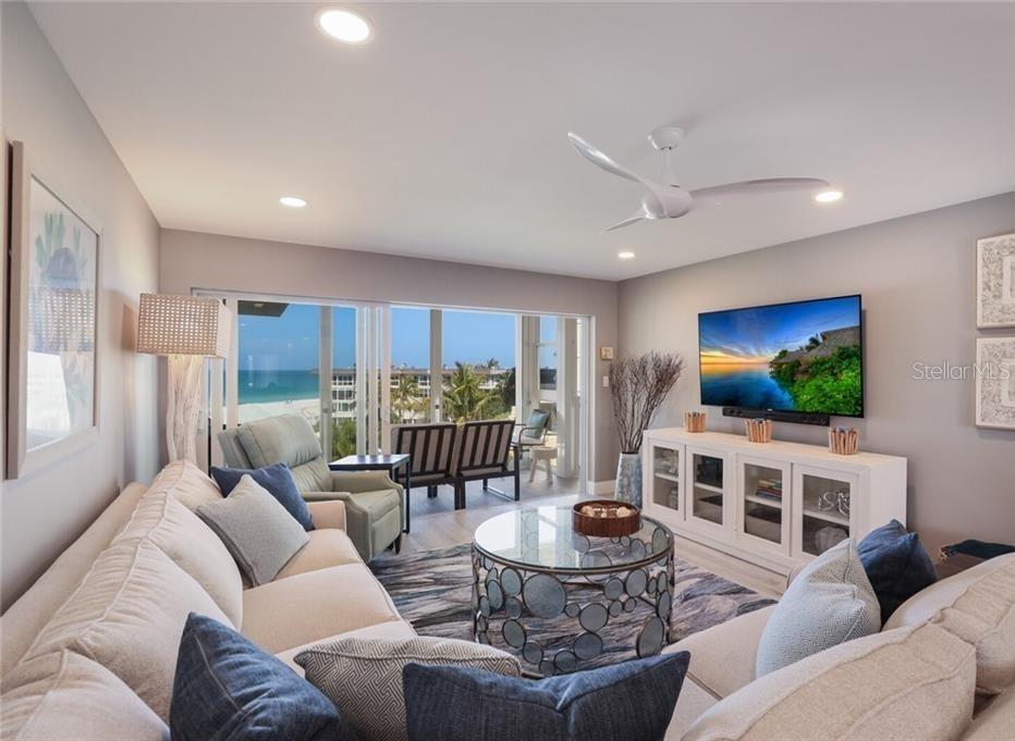 2110 Benjamin Franklin Drive, FL